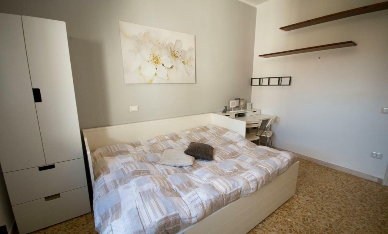 Ferienwohnung A Casa Di Simone A Viareggio Exterior foto